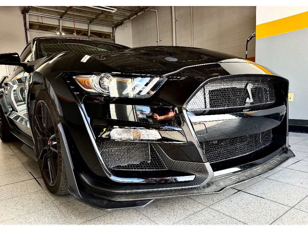 Used 2020 Black Ford Shelby GT500 image 6