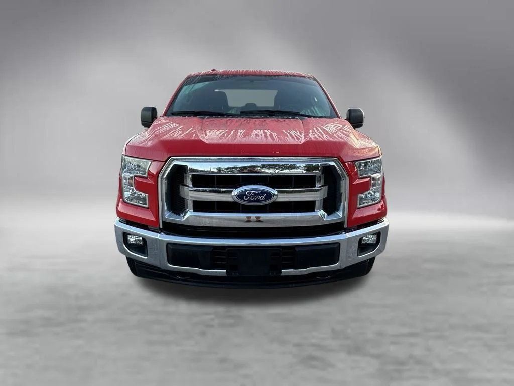 Used 2017 Race Red Ford XLT image 9