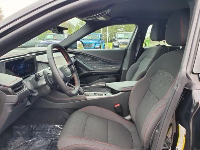 New 2026 Diamond Black Crystal Pearlcoat Dodge R/T image 5