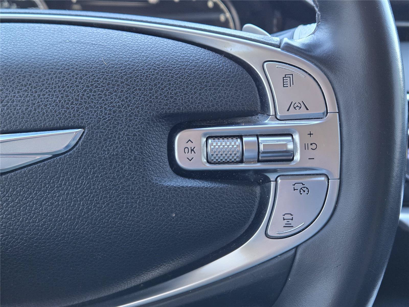 2022 GENESIS GV70 Standard - Photo 22