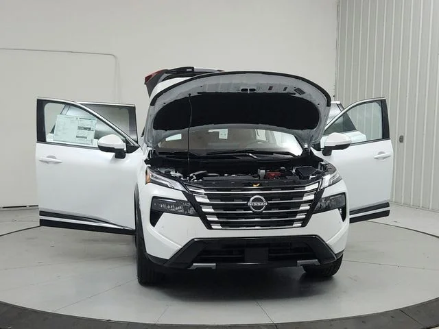 New 2026 White Nissan Platinum image 10