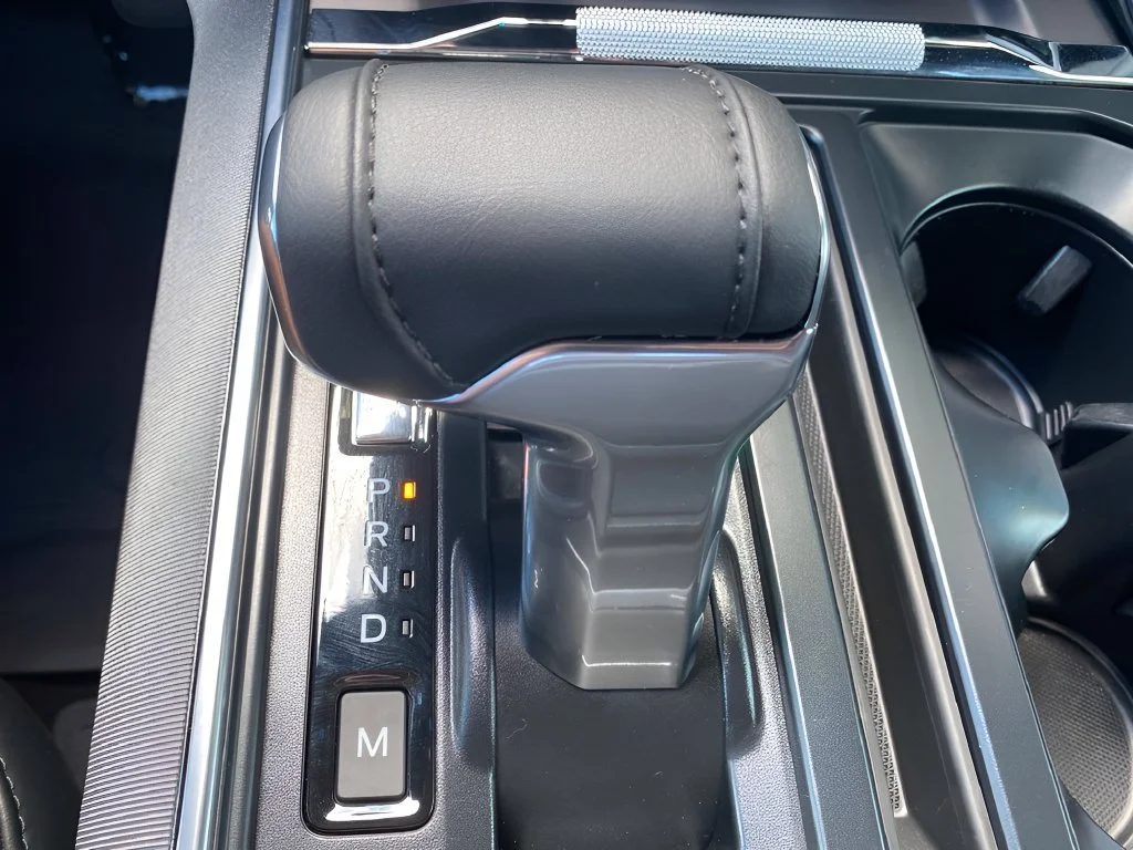 Used 2024 White Ford Platinum image 28