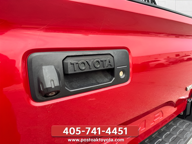 Used 2016 Red Toyota SR5 image 26