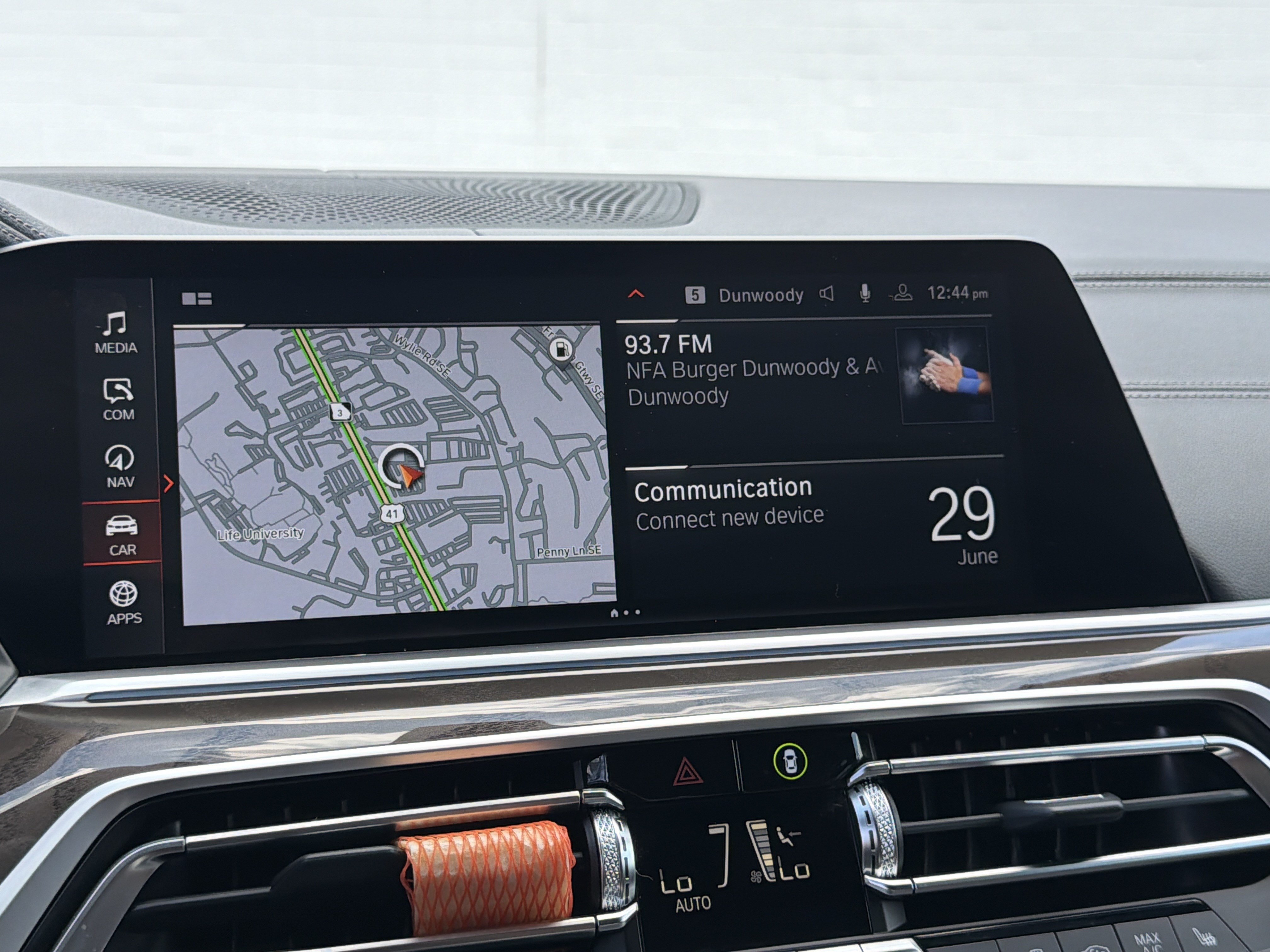 Used 2022 Alpine White BMW sDrive40i image 34