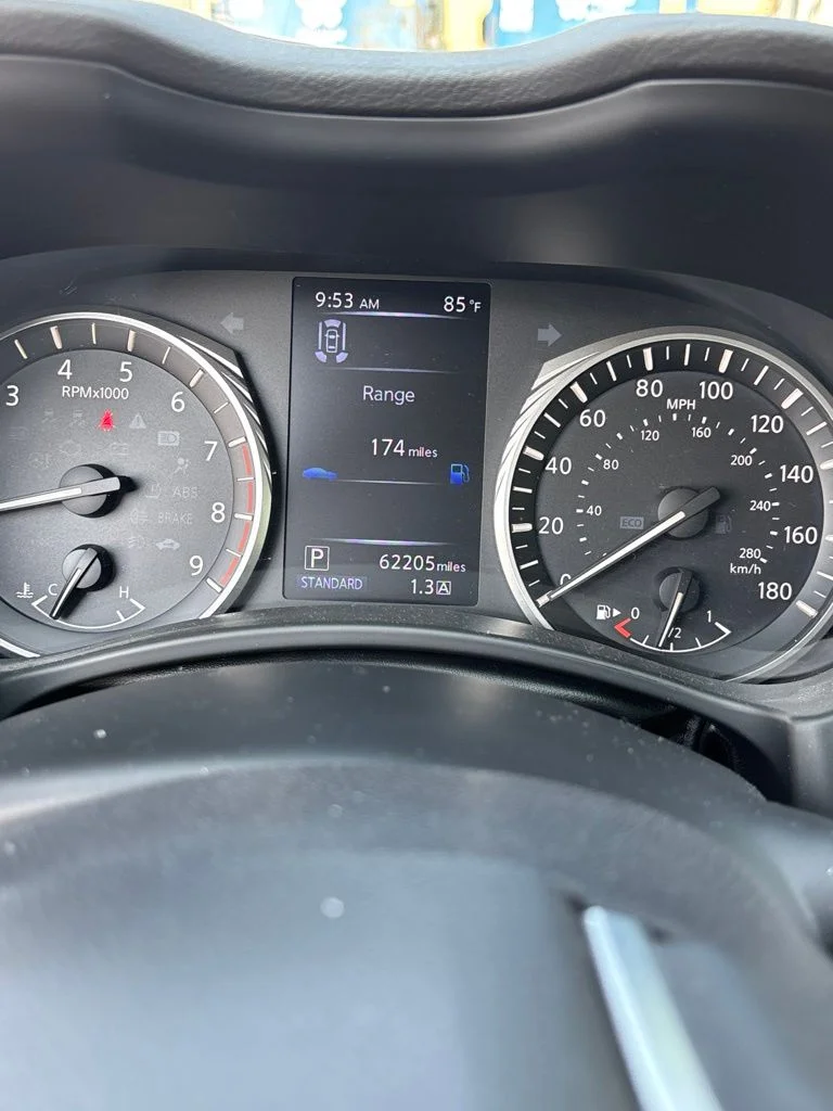 Used 2021 Graphite Shadow INFINITI 3.0t LUXE image 9