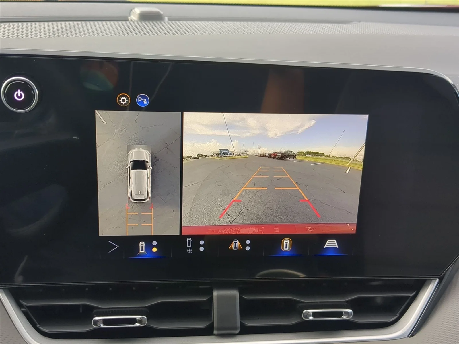 2026 Chevrolet Equinox LT - Photo 39