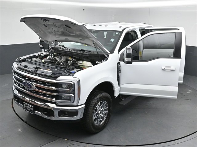 2025 FORD F-250 - Image 53