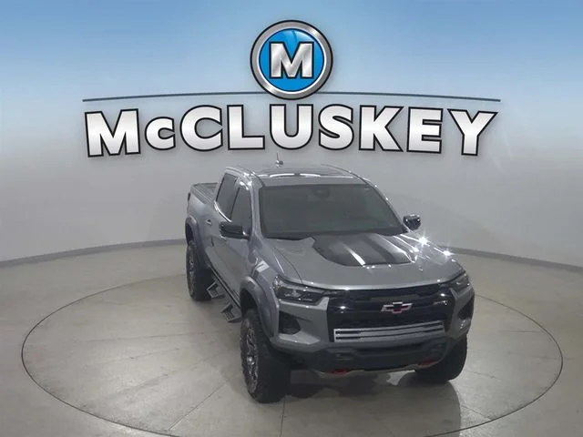 2024 Chevrolet Colorado ZR2 - Photo 8