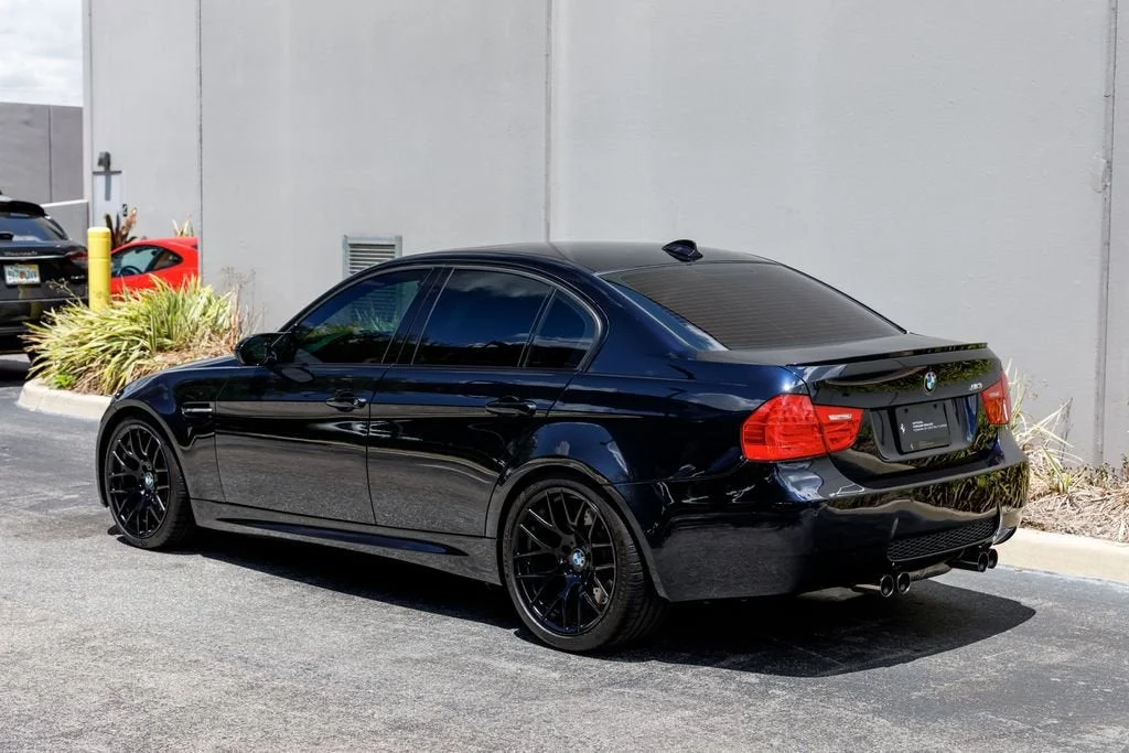 Used 2011 Jerez Black Metallic BMW  image 3