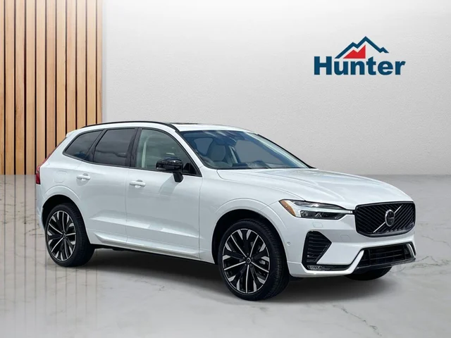 2026 Volvo XC60 B5 Ultra
