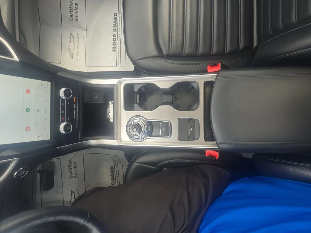 Used 2023 Black Metallic Ford SEL image 12