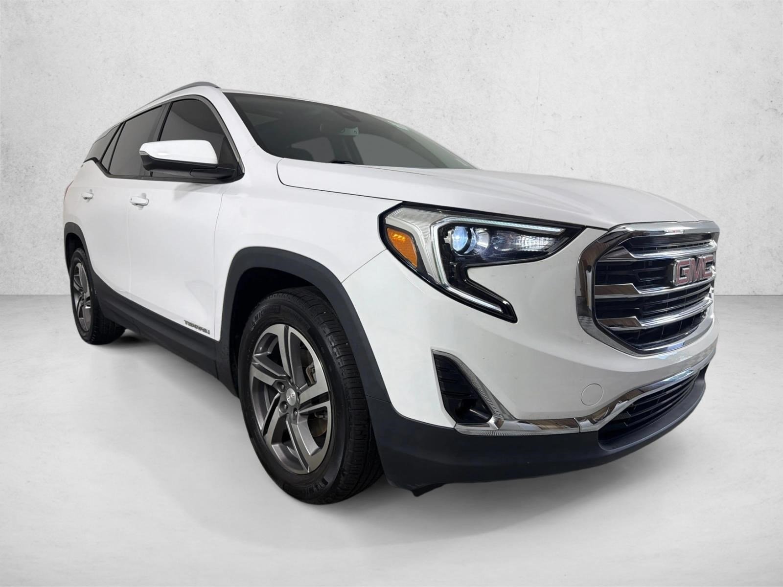 Used 2021 Summit White GMC SLT image 1