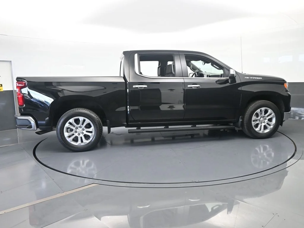 Used 2026 Black Chevrolet LTZ image 7