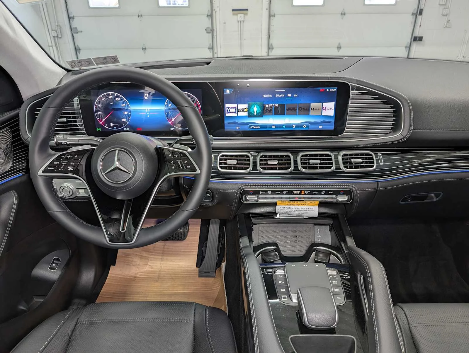 New 2026 Obsidian Black Metallic Mercedes-Benz GLE 450 image 16