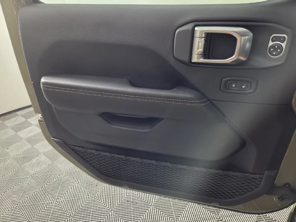 New 2026 41 Exterior Paint Jeep Sahara image 18