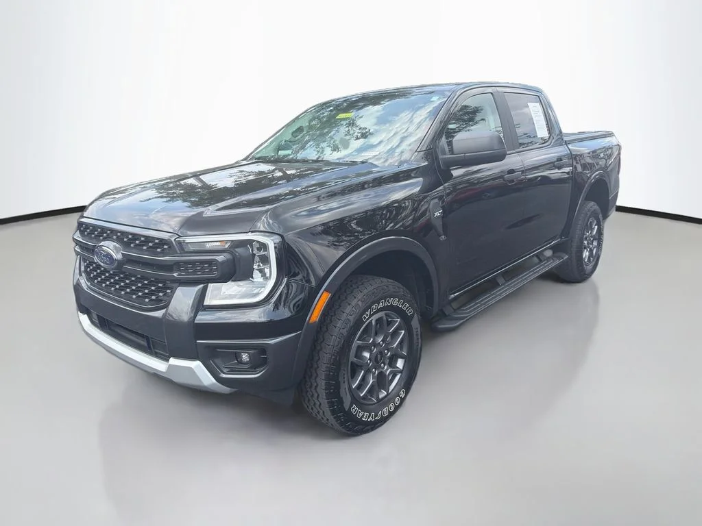 Used 2024 Shadow Black Ford XLT image 3