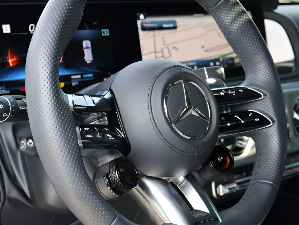 Certified Used 2025 Obsidian Black Mercedes-Benz G 63 AMG® image 19