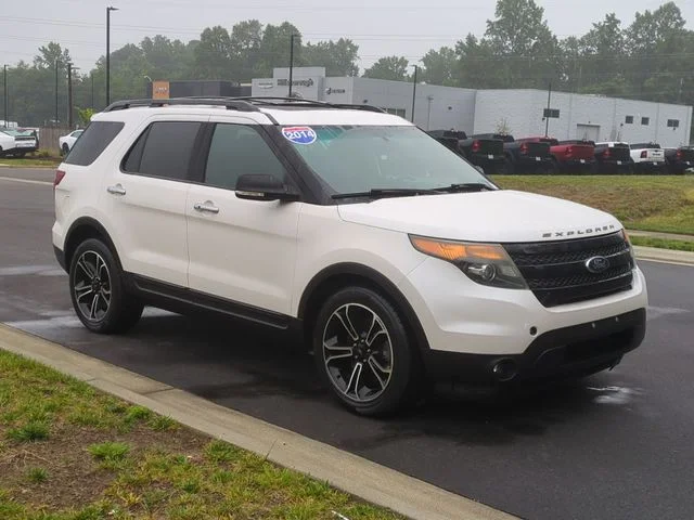 Used 2014 White Ford Sport image 15