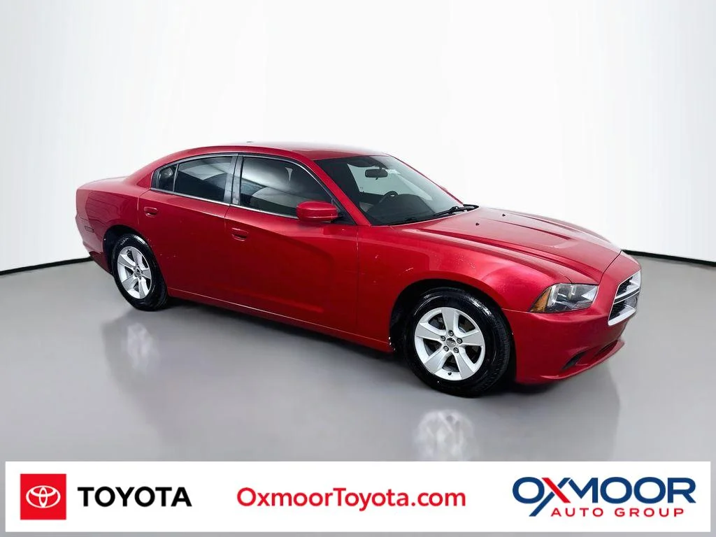 2012 Dodge Charger SE's photo