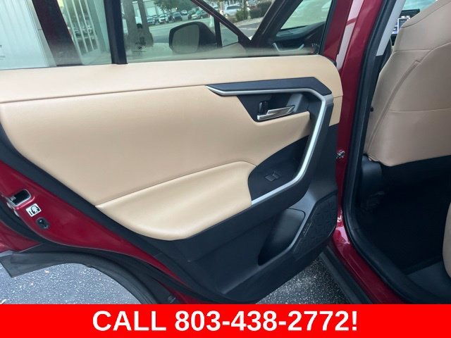 Used 2020 Red Toyota XLE image 11