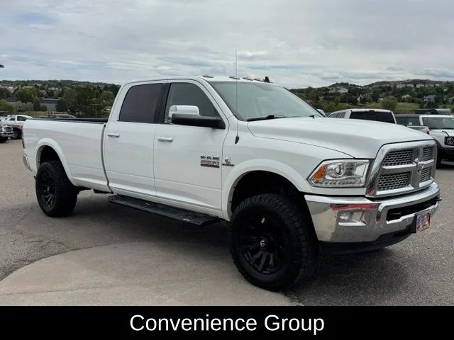 Used 2018 White Ram Laramie image 9