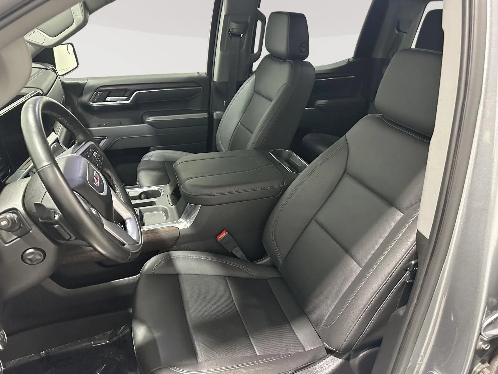 Used 2026 Sterling Metallic GMC SLT image 18
