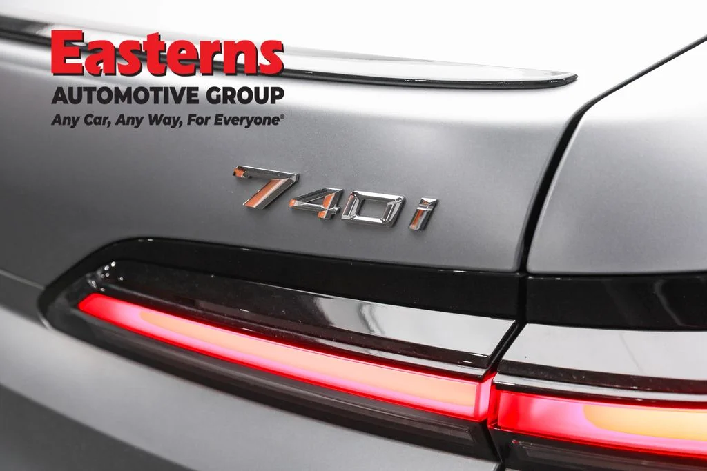 Used 2023 Gray BMW 740i image 26