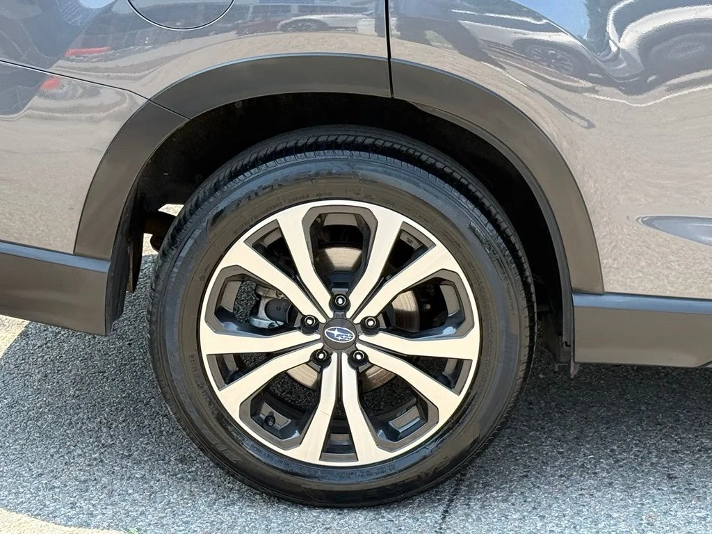 Used 2024 Gray Subaru Limited image 11
