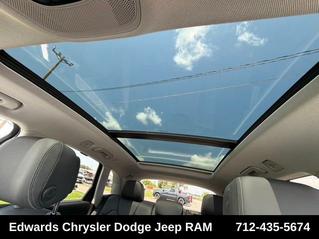 Used 2021 White Audi 45 Prestige image 21