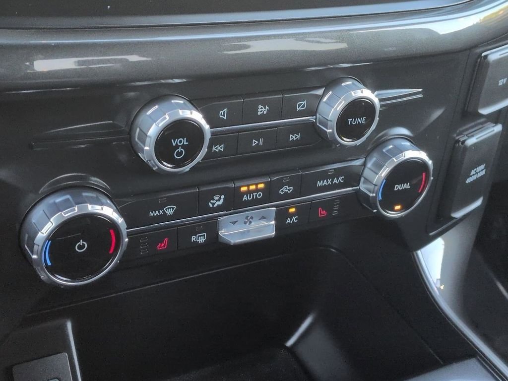 Used 2022 Oxford White Ford Tremor image 20