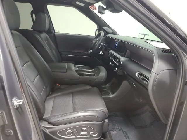 Used 2026 Ecotronic Gray Pearl Hyundai Calligraphy image 12
