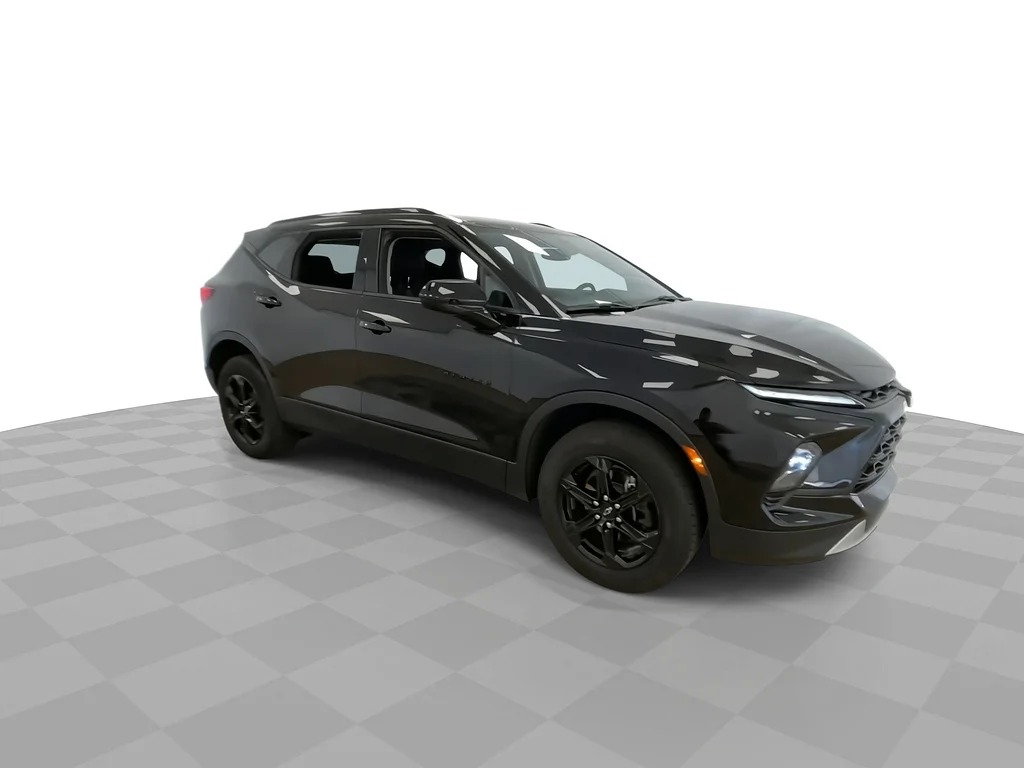 Used 2024 Black Chevrolet LT image 3