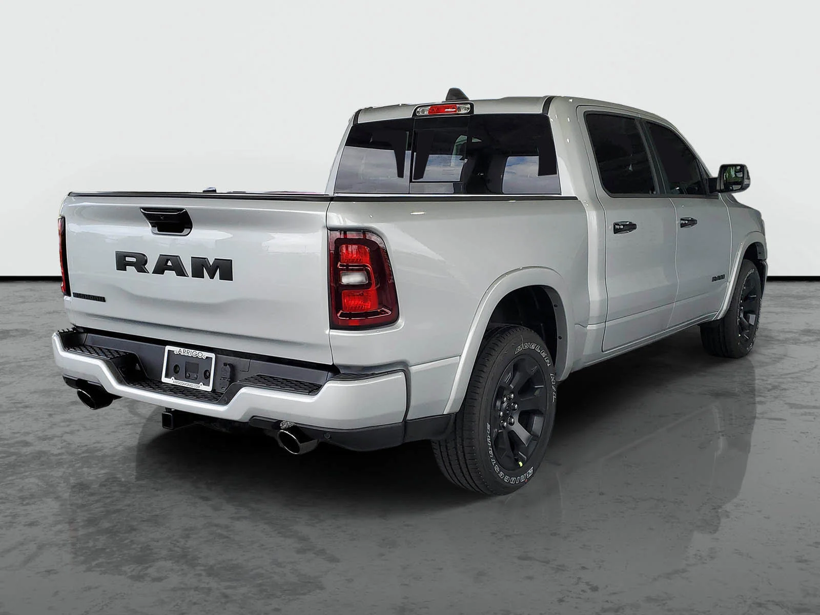 New 2026 Silver Zynith Exterior Paint RAM Big Horn image 2
