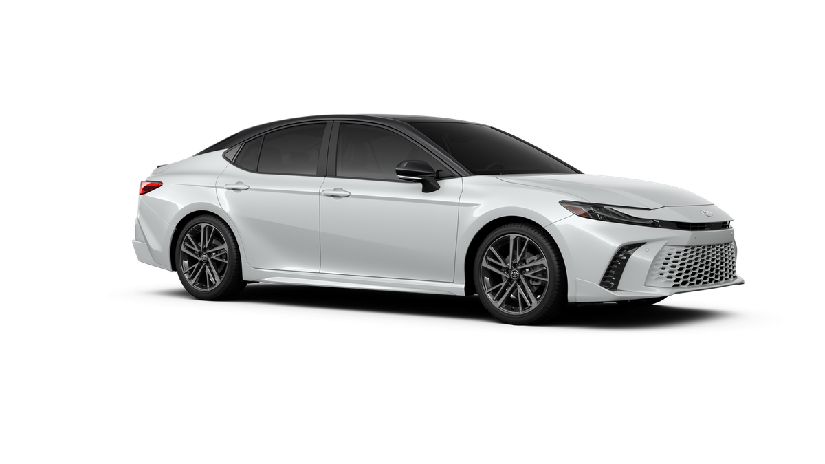 New 2026 Wind Chill Pearl with Midnight Black Metallic roof Toyota XSE image 14