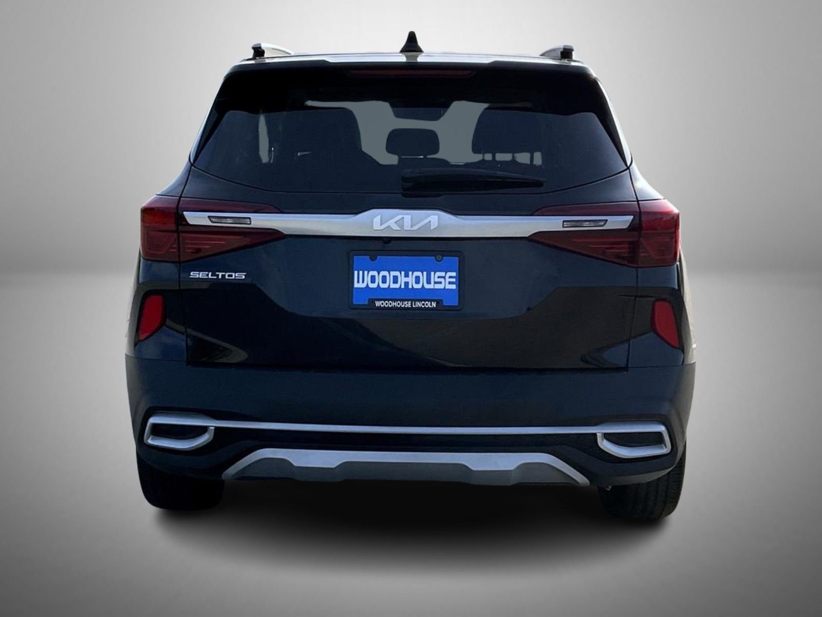 Used 2022 Black Kia EX image 6