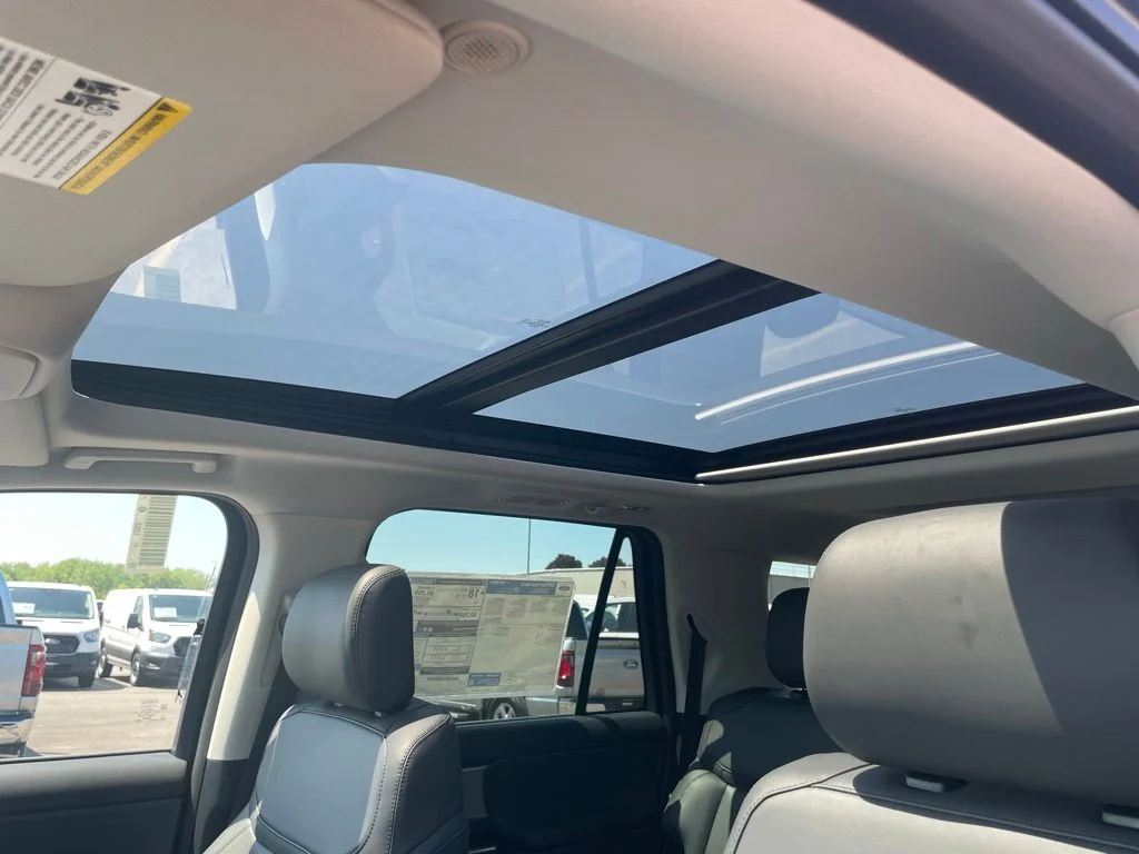 New 2026 Stone Blue Metallic Ford MAX Active image 31