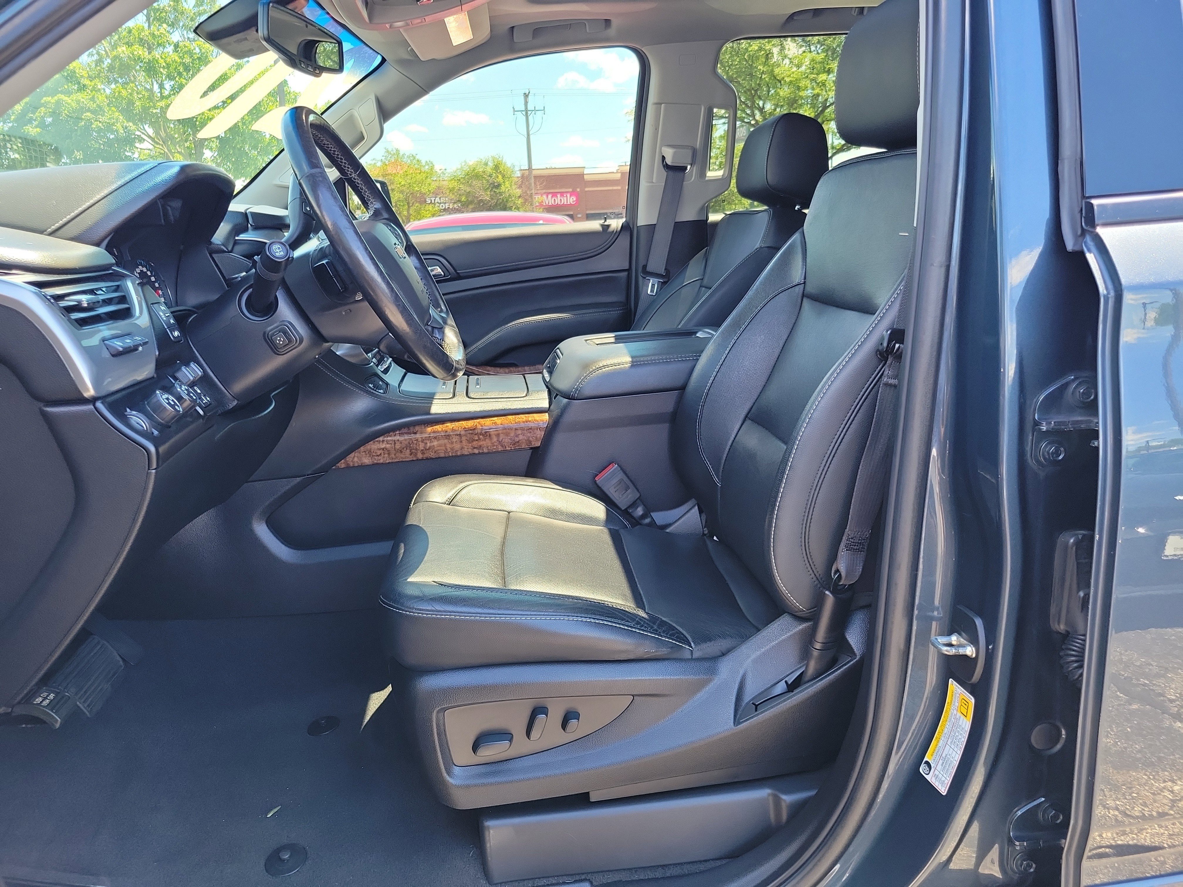 Used 2019 Blue Chevrolet Premier image 18