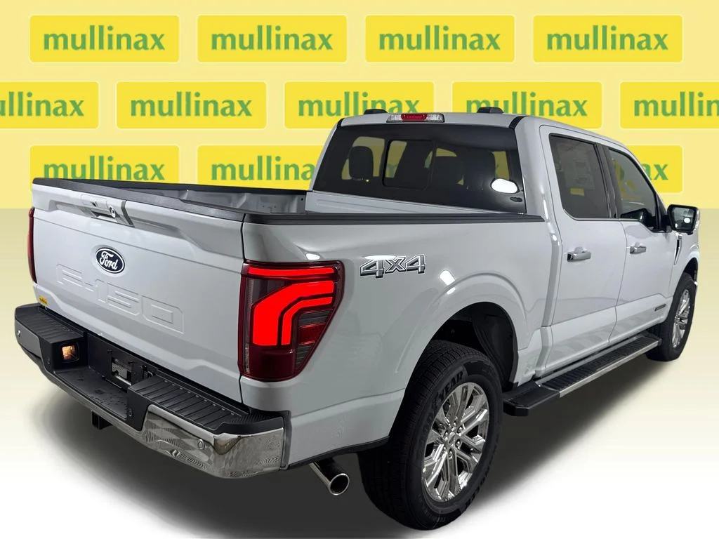 New 2026 White Ford Lariat image 16