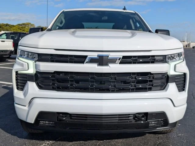 New 2026 Summit White Chevrolet RST image 2