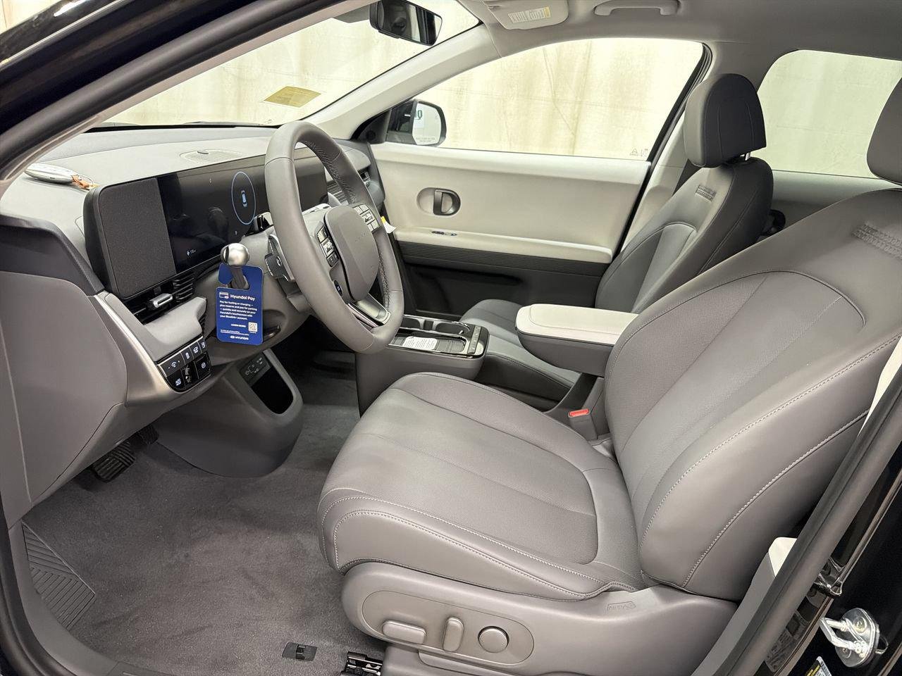 New 2026 Abyss Black Hyundai SEL image 13