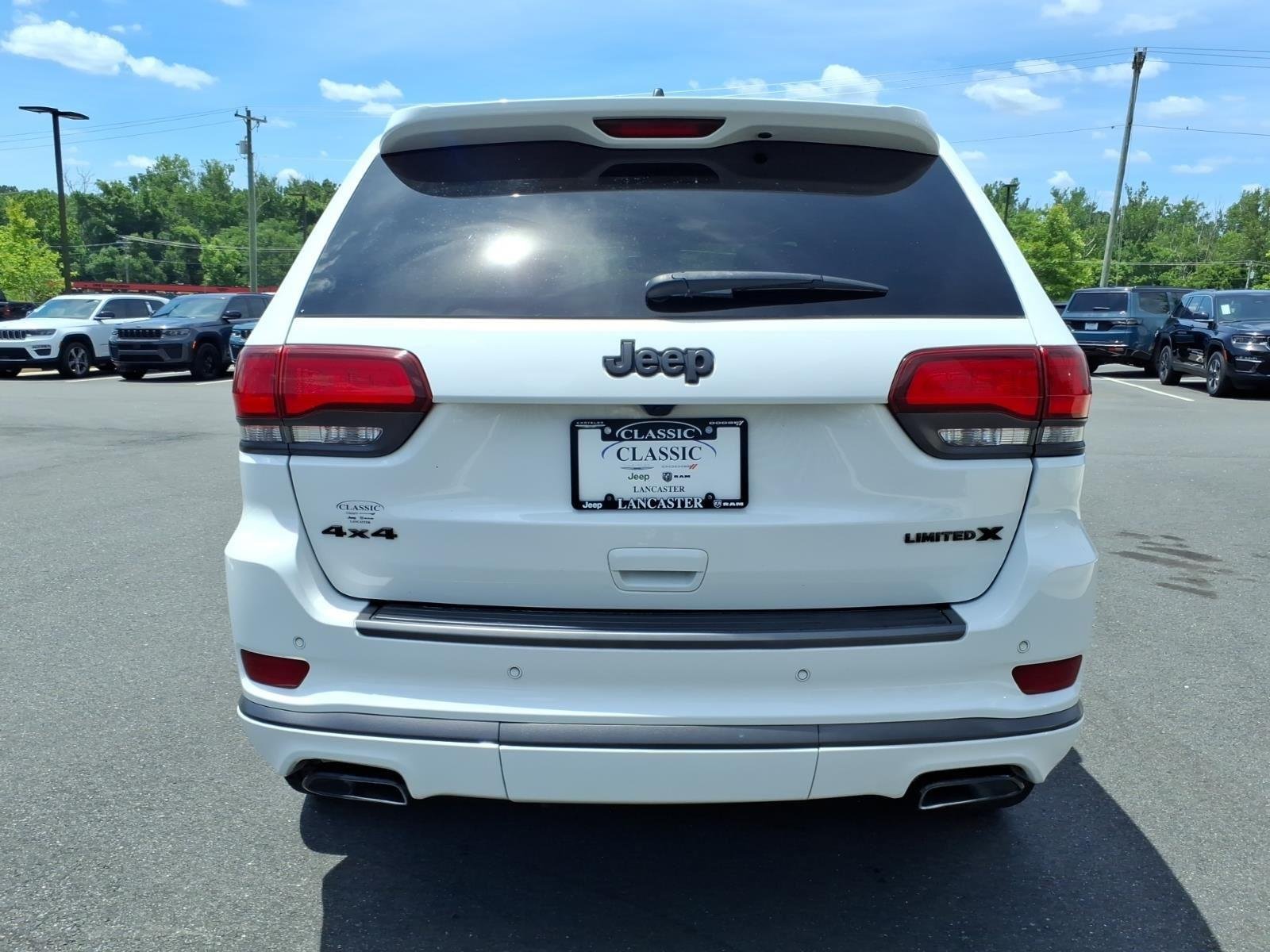 Used 2020 Bright White Clearcoat Jeep Limited X image 17