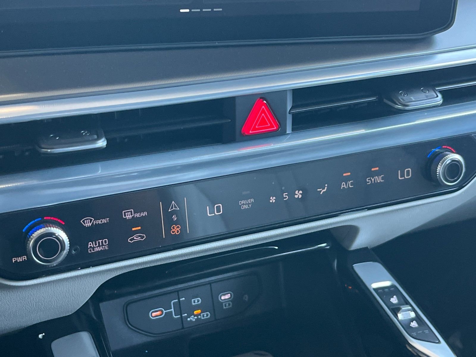 New 2026 Volcanic Sand Kia X-Line SX Prestige AWD image 39