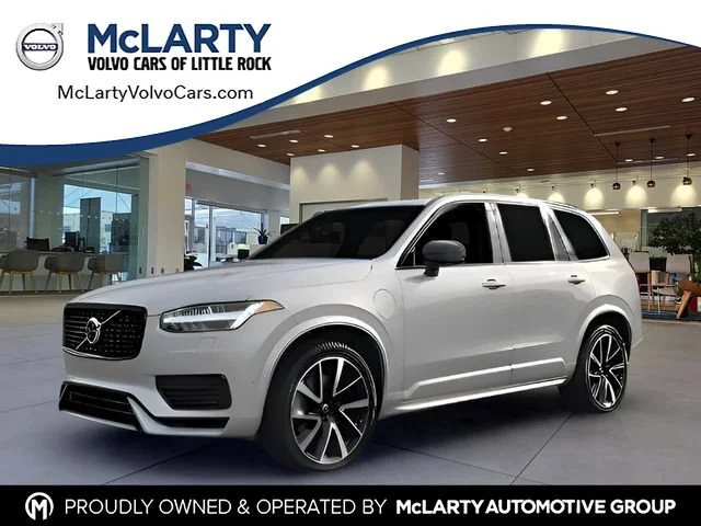 Used 2023 Silver Volvo Ultimate image 1
