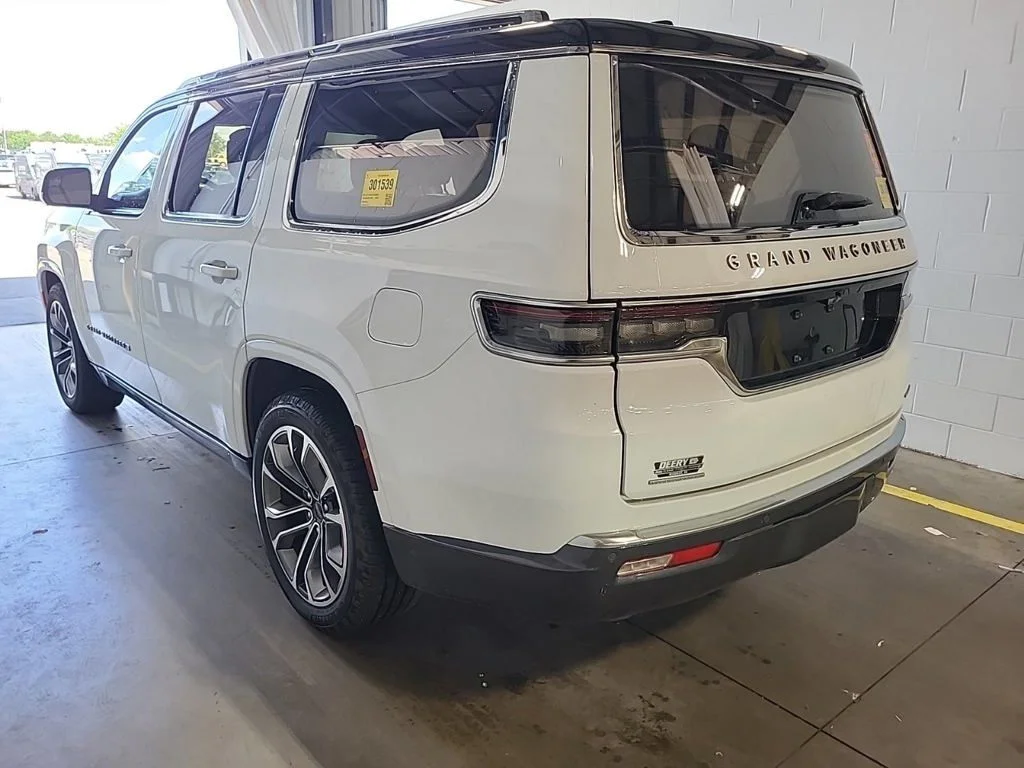 Certified Used 2022 White Jeep Series III image 16
