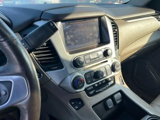 Used 2015 Gold GMC SLT image 23