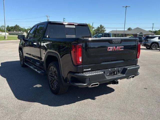 Used 2023 Onyx Black GMC SLT image 18