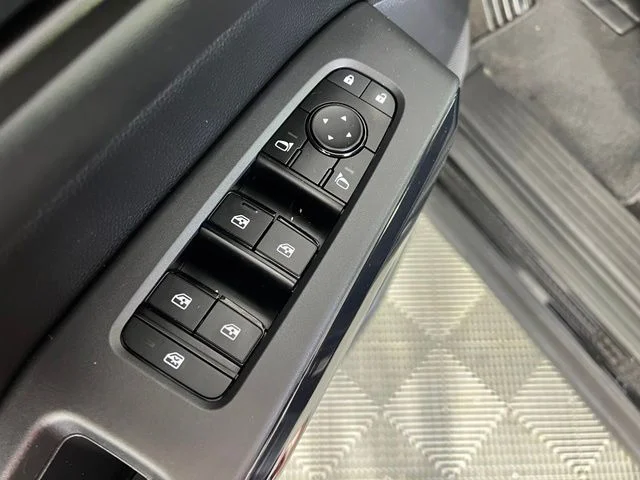 Used 2023 Black Nissan SV image 15