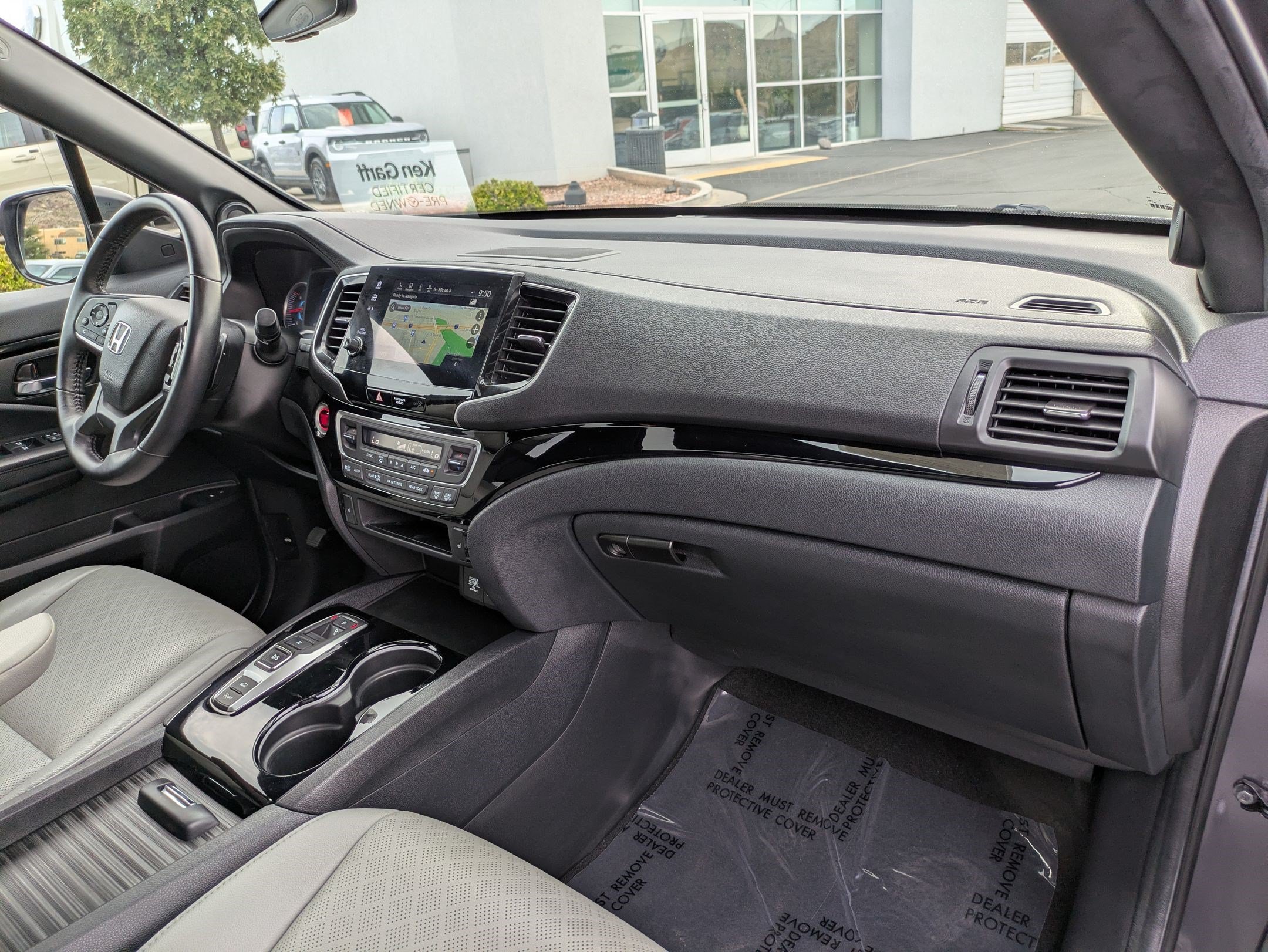 Used 2021 Lunar Silver Metallic Honda Touring image 33