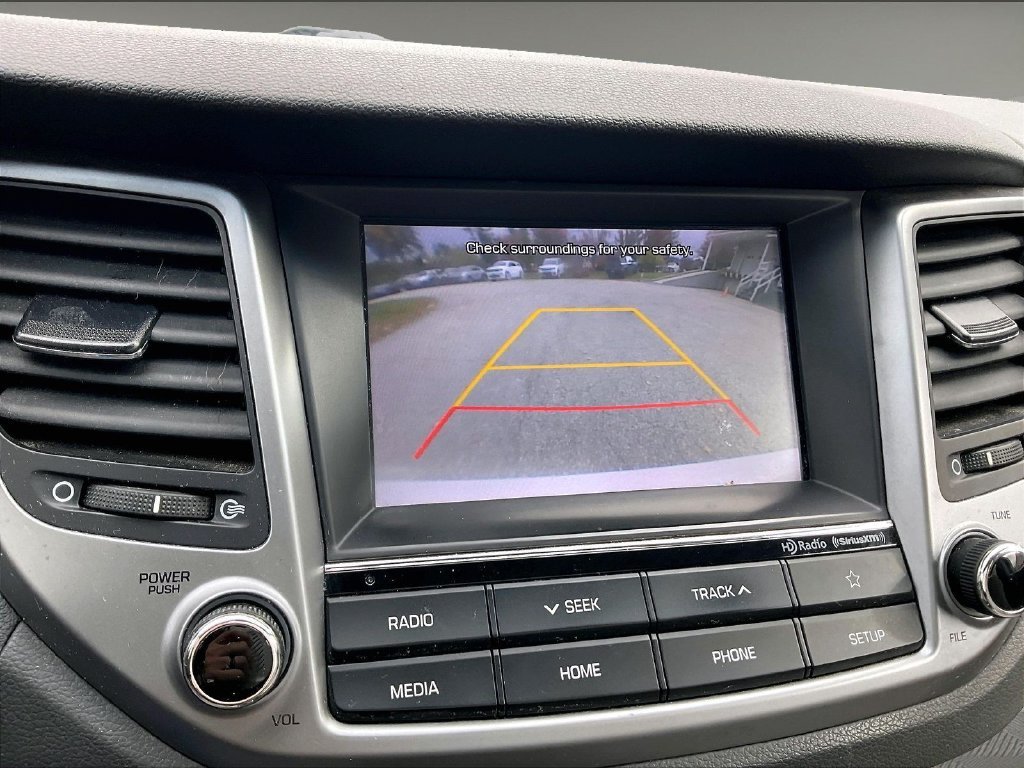 Used 2018 Dazzling White Hyundai SEL image 18