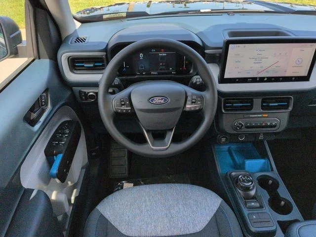 New 2026 Shadow Black Ford XLT image 16